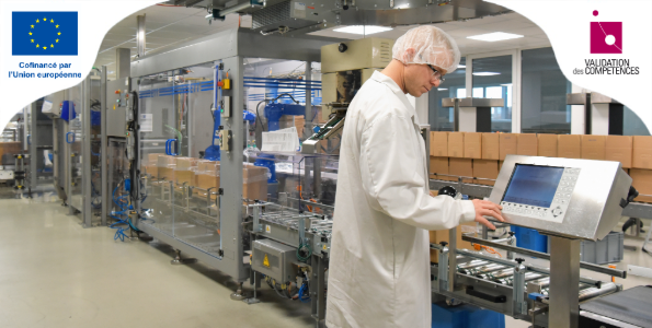 Opérateur de production sur ligne industrielle